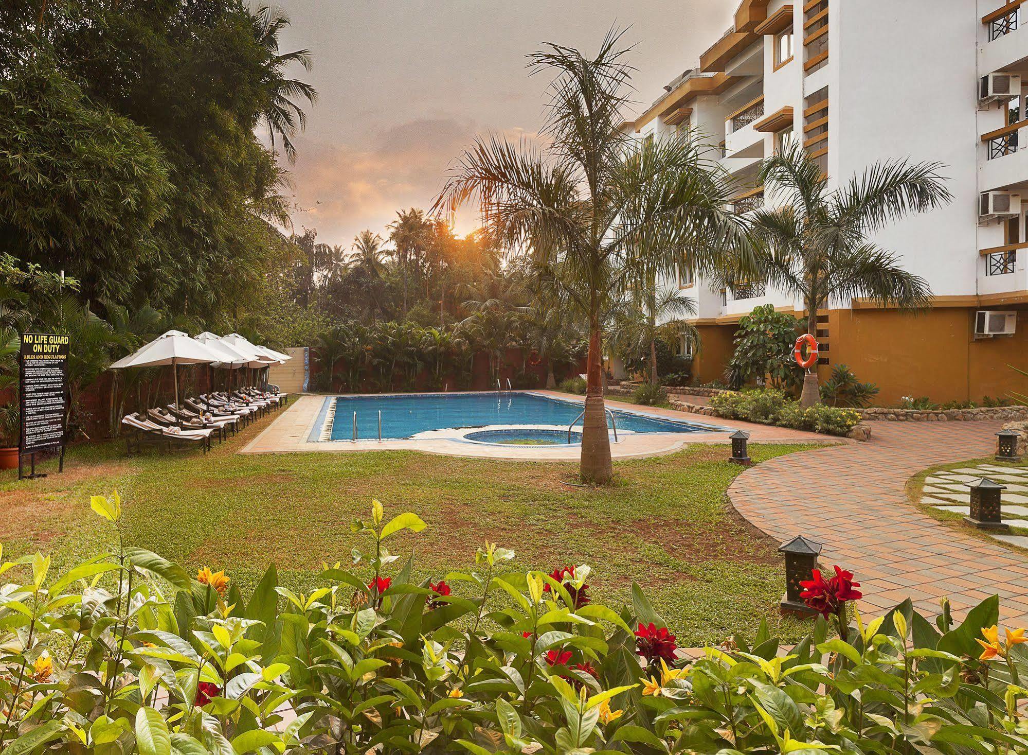 Crystal By Morpho, Goa Villagio Resort Betalbatim Eksteriør billede